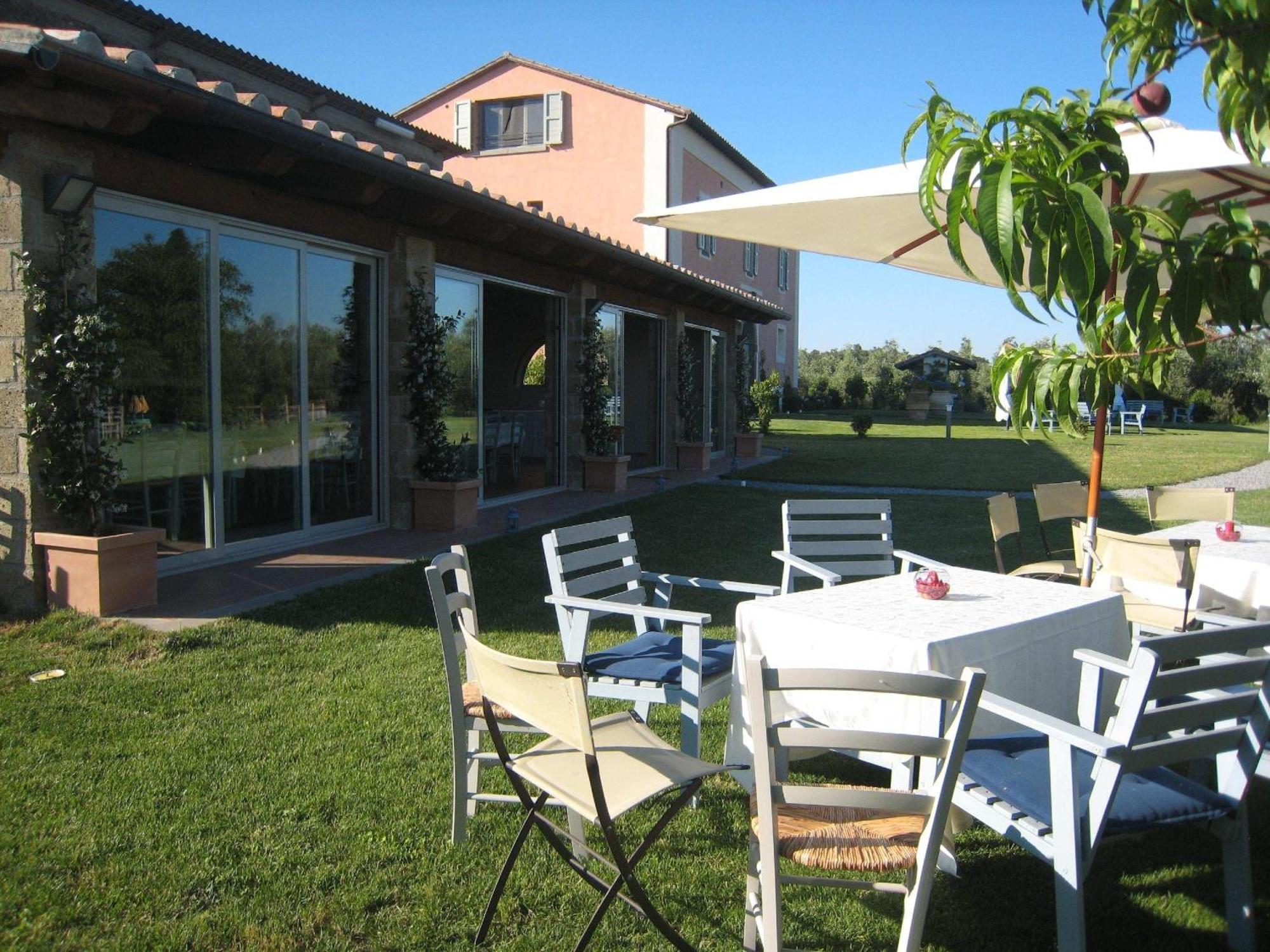 Agriturismo Casale Bonaparte Cellere Екстер'єр фото