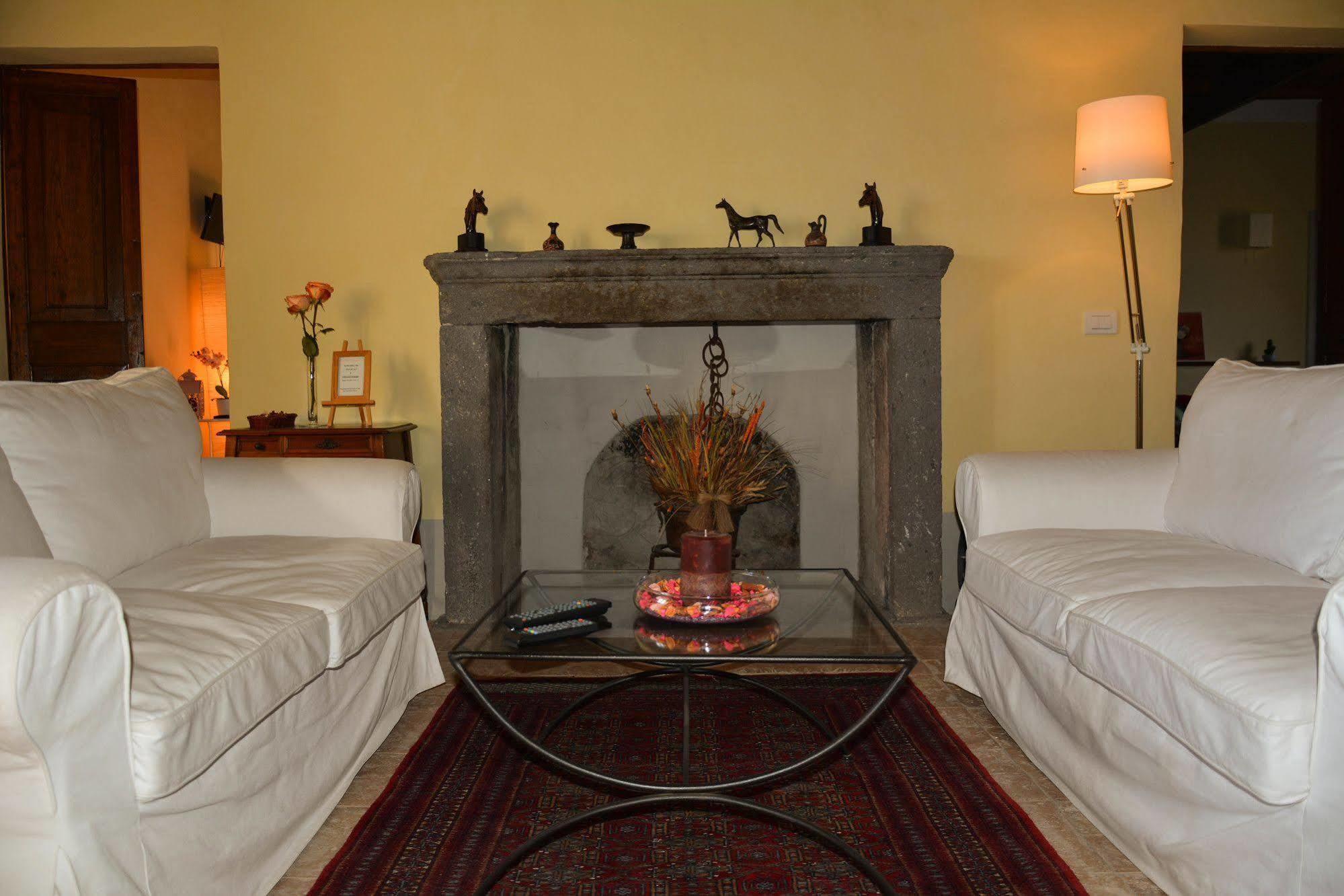Agriturismo Casale Bonaparte Cellere Екстер'єр фото